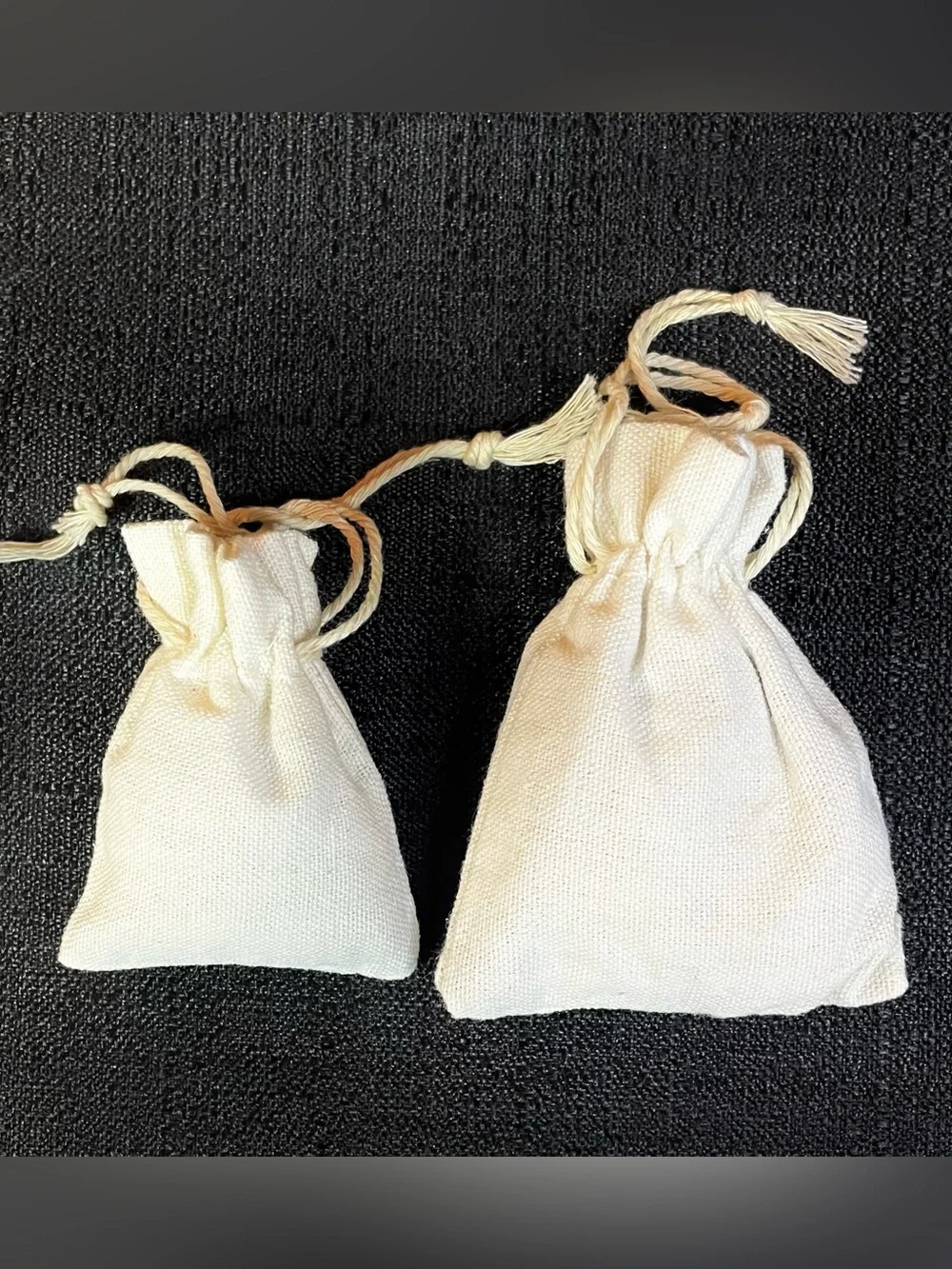 20 Cedar Lavender Sachets Protect Clothes Linens Storage Scent NEW SEALED IN BOX